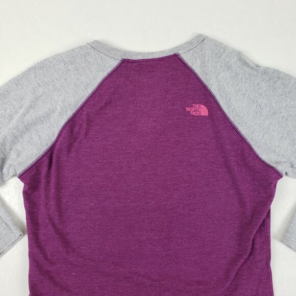 The North Face 3/4 Sleeve T-Shirt Purple Womens Small Adventure Awaits Graphic - Picture 7 of 10